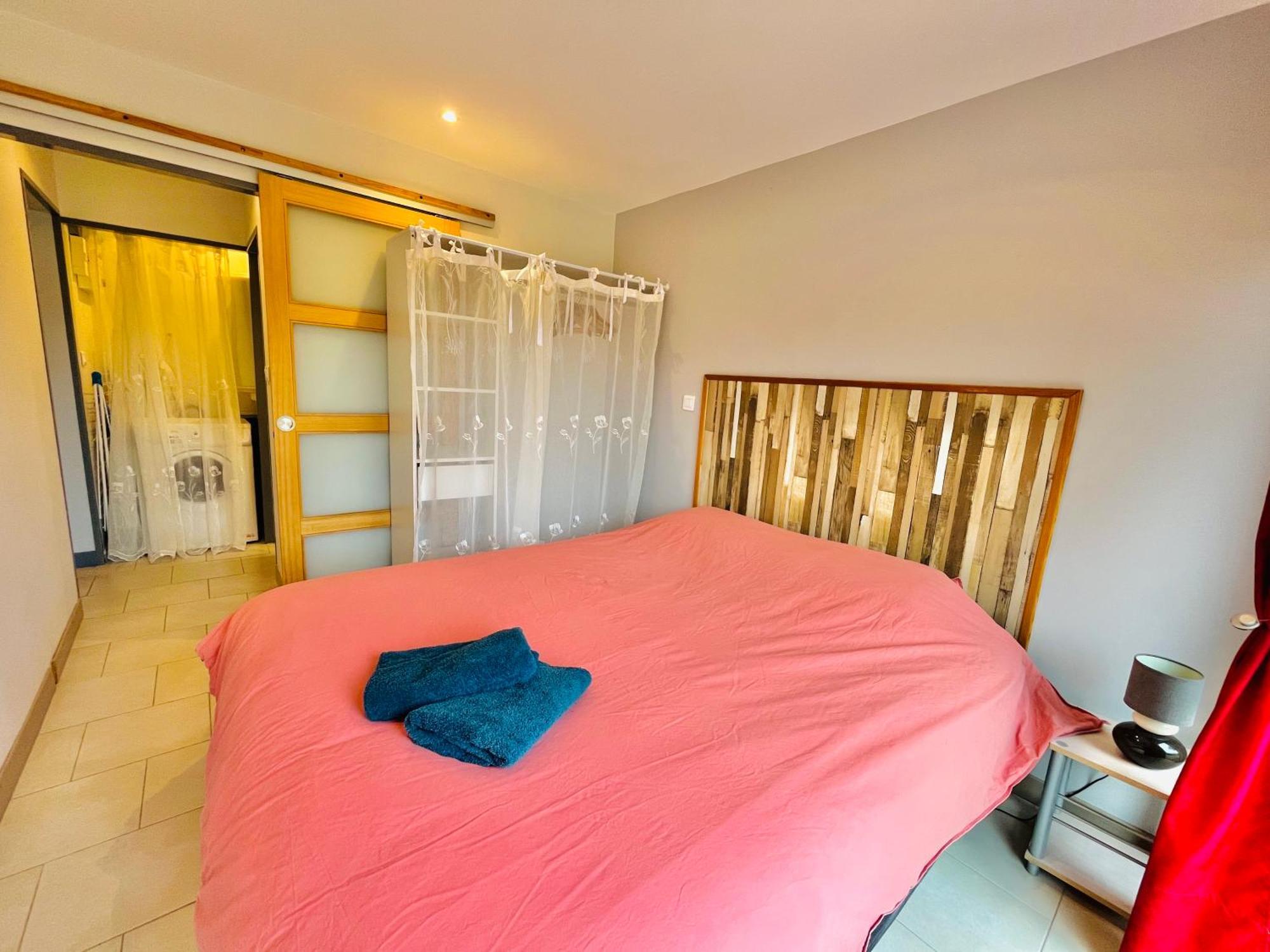 Appartement Pierrange à Grillon Extérieur photo