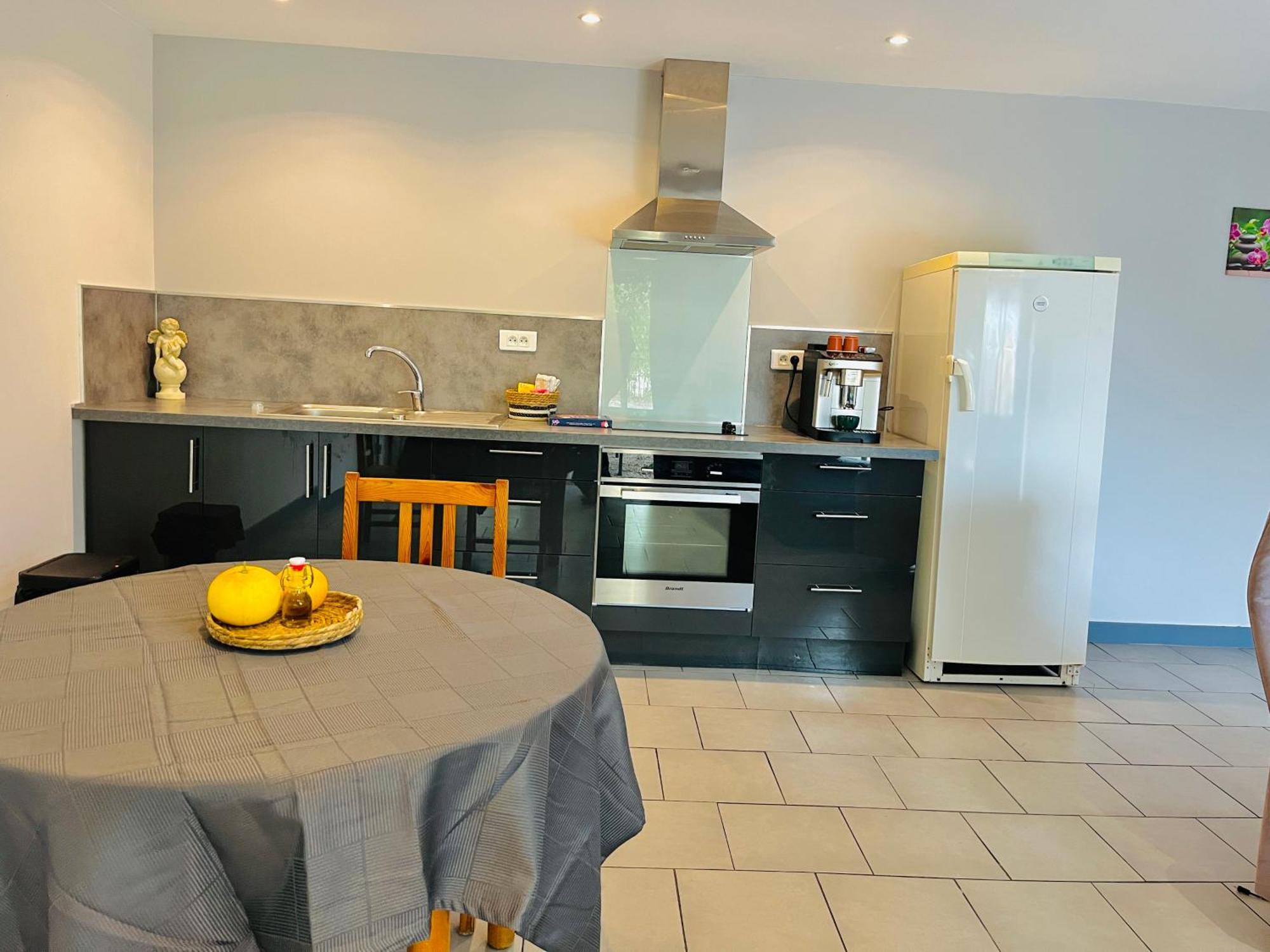 Appartement Pierrange à Grillon Extérieur photo